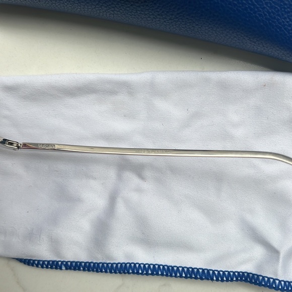 Gold frame sunglasses by THenri - Picture 5 of 7